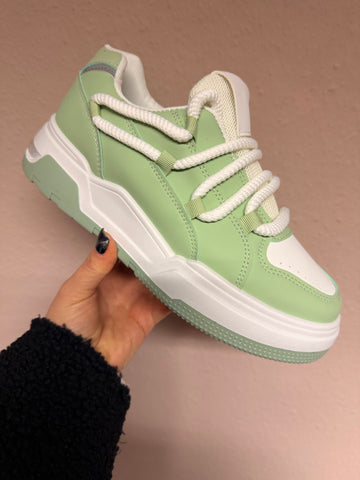SCHUH SPRING MINT IN VERSCHIEDENEN GRÖSSEN